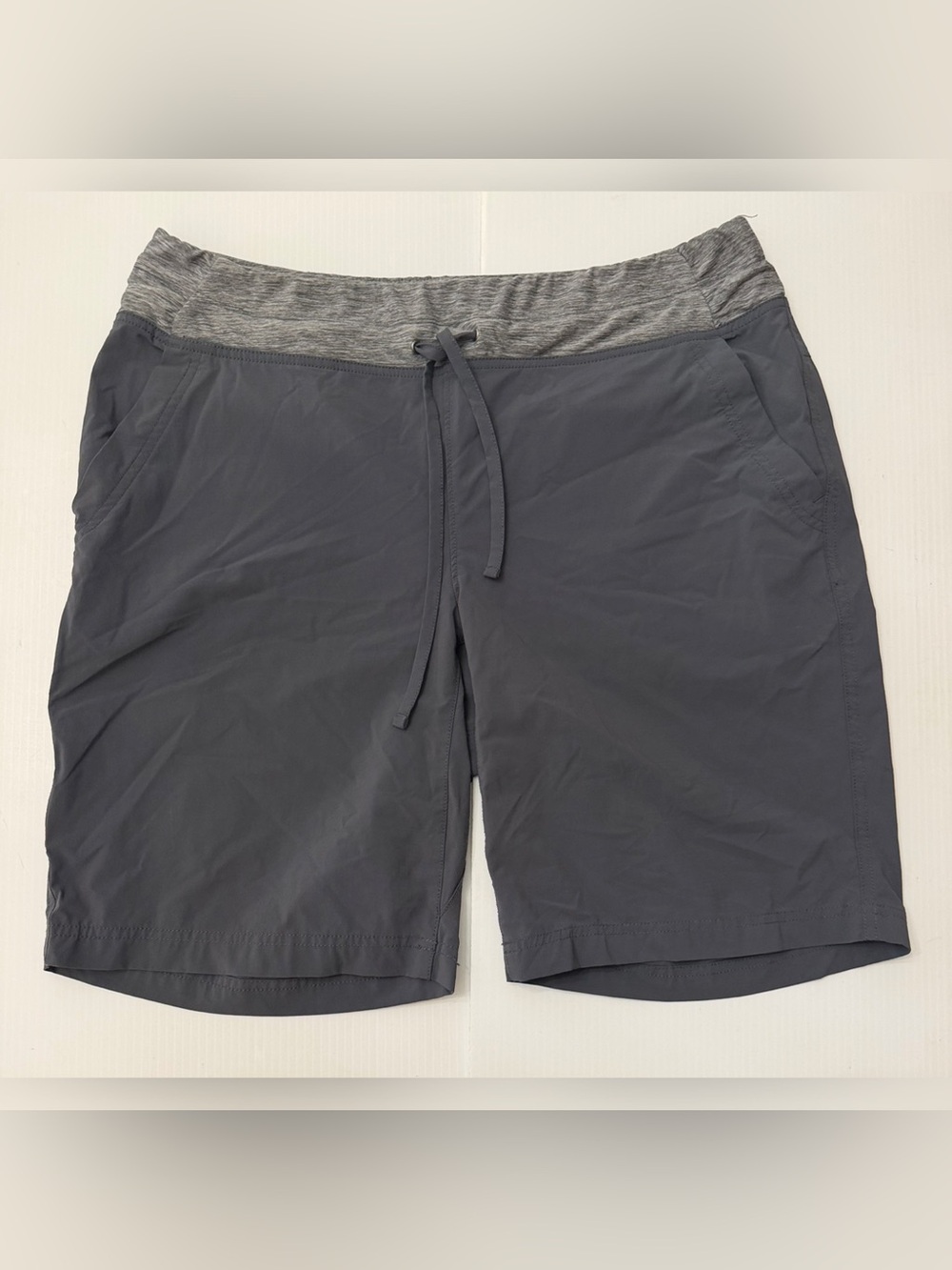 Duluth Trading - Women's Armachillo Cooling 10" Shorts - 14